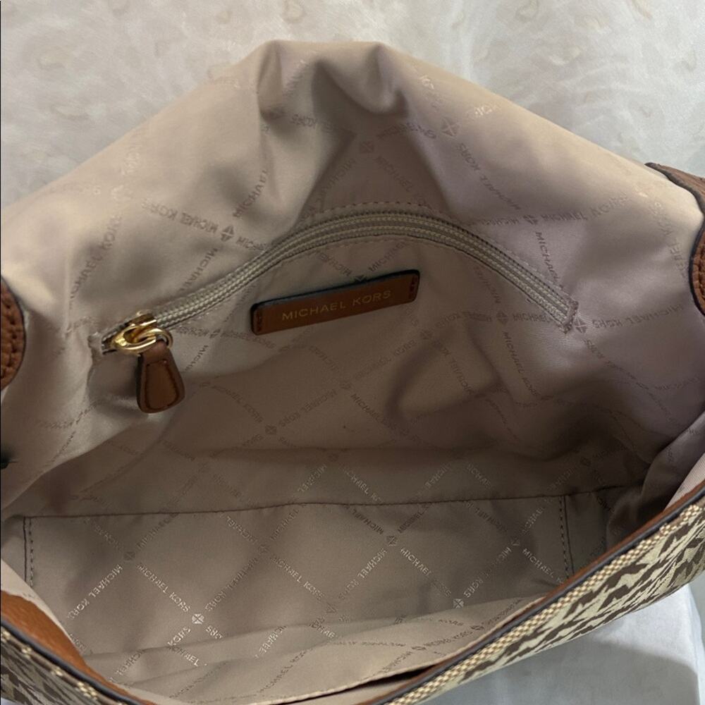 Michael Kors Brown and Tan Messenger Crossbody Bag with thick crossbody strap. - Picture 8 of 11
